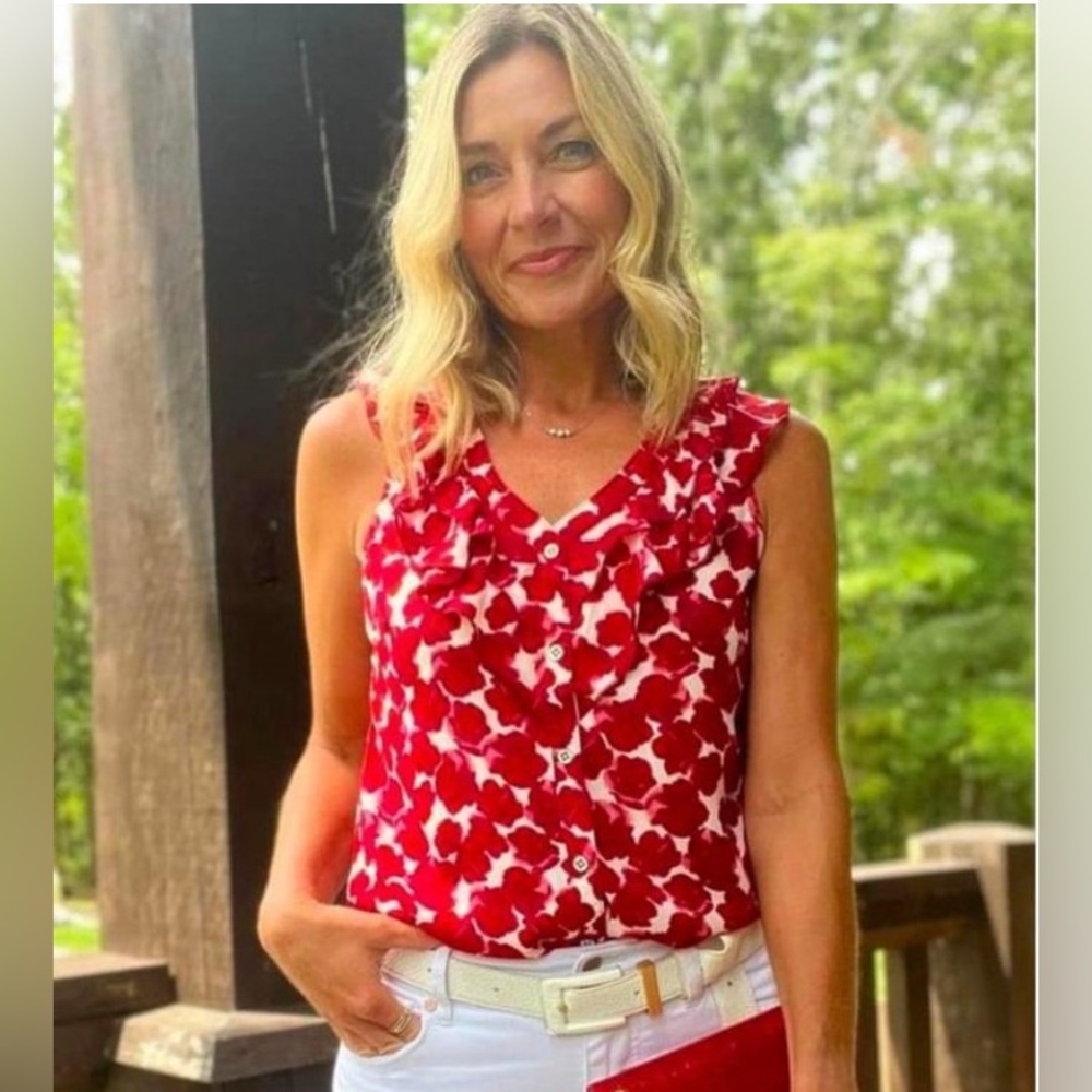 NWT Cabi 4350 Red White Floral Button Front Sleeveless Rosy Top Size XXS